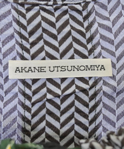 AKANE UTSUNOMIYA 休襯衫