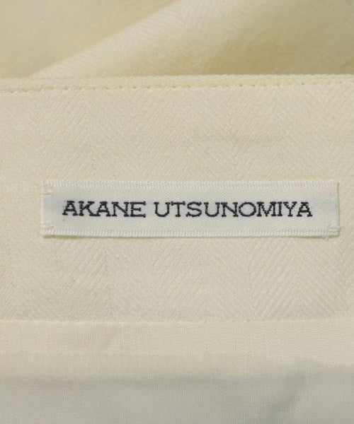 AKANE UTSUNOMIYA 膝上裙