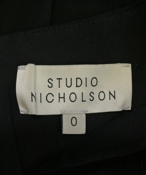 STUDIO NICHOLSON 膝上裙