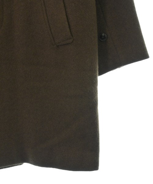 COMOLI 支撐領外套