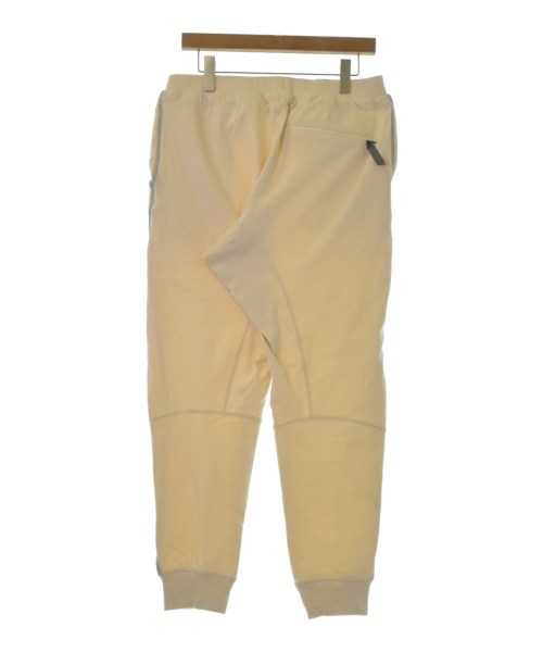 and wander 運動褲