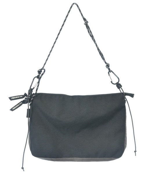 and wander 肩背包