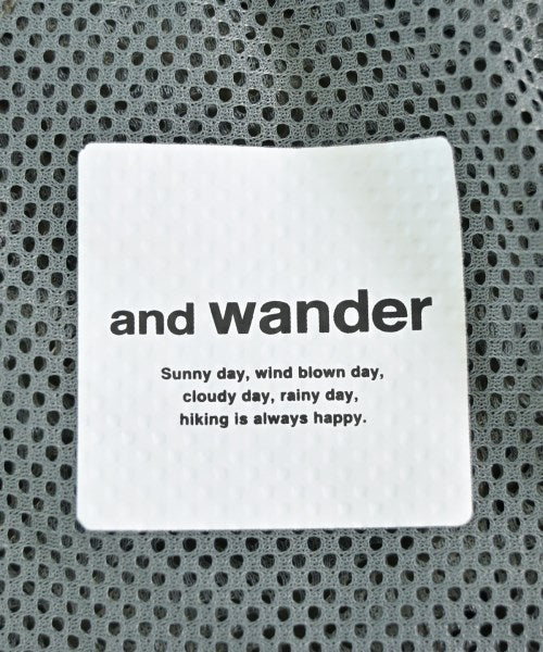 and wander 短褲