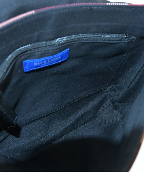 BLUE LABEL CRESTBRIDGE 肩背包