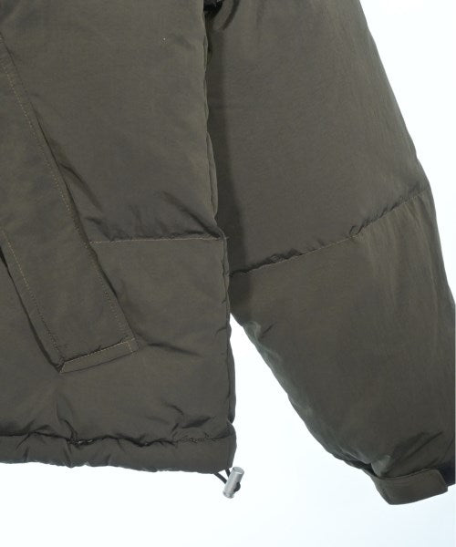 Name. 羽絨夾克/背心