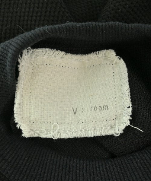v::room T恤/上衣