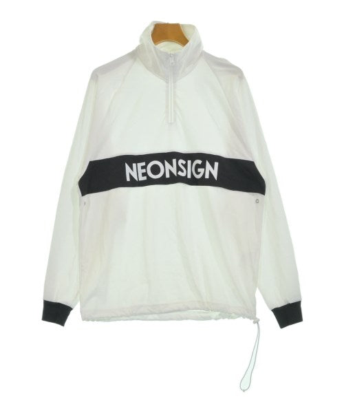 NEON SIGN T恤/上衣