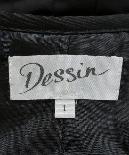 Dessin 羽絨大衣