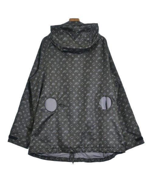 black means 山系外套
