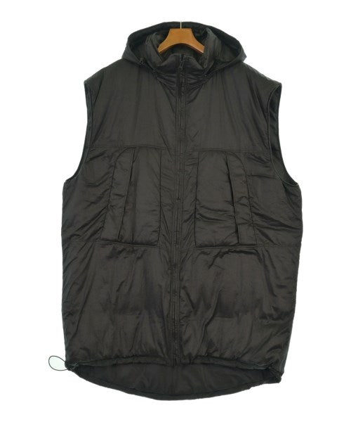 ESSAY 羽絨夾克/背心