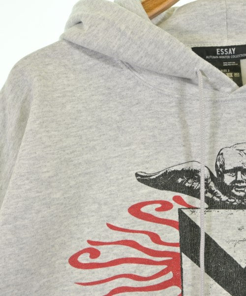 ESSAY 連帽衫