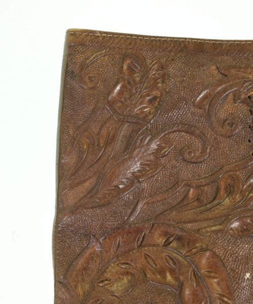 Carving Tribes 手拿包