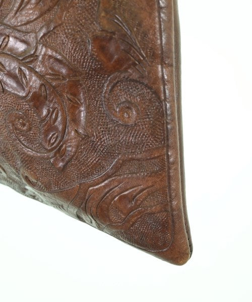 Carving Tribes 手拿包