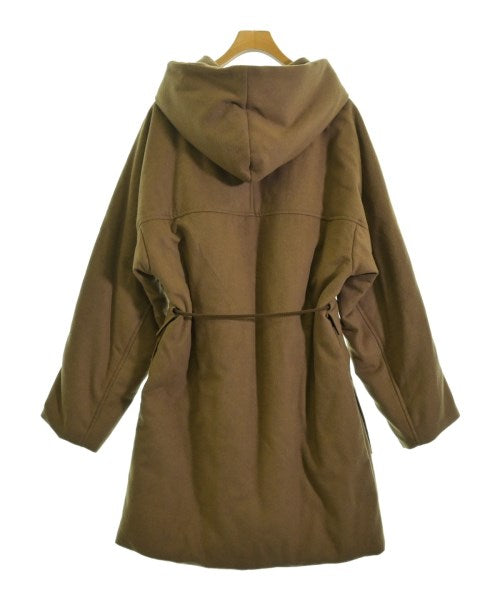 Edwina Horl 其他大衣