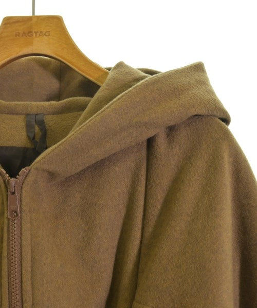 Edwina Horl 其他大衣