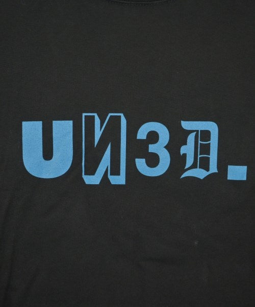 UN3D. T恤/上衣