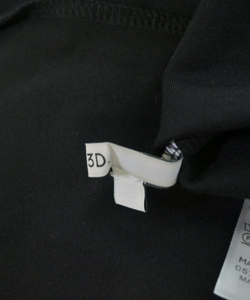 UN3D. T恤/上衣