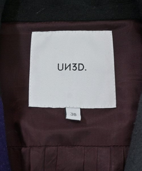 UN3D. 切斯特披風