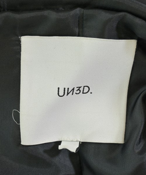 UN3D. 其他大衣