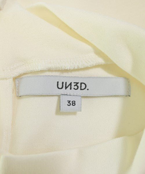 UN3D. T恤/上衣