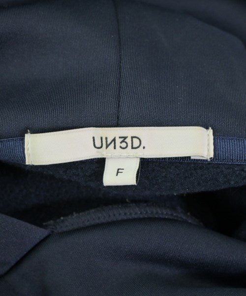 UN3D. 連帽衫
