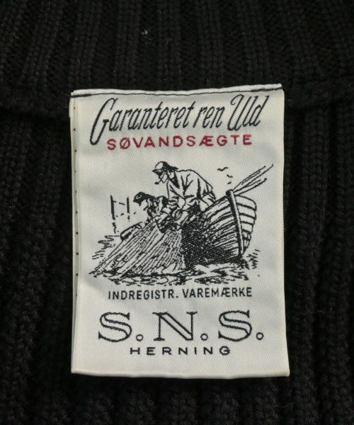S.N.S.HERNING 毛衣