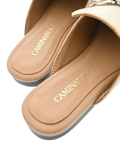CAMINANDO 涼鞋