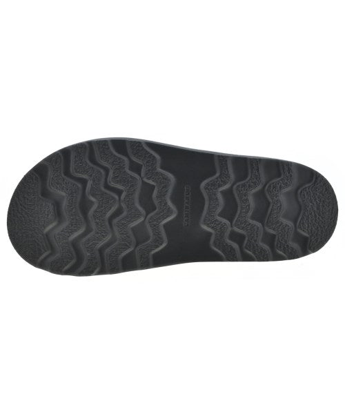 CAMINANDO 涼鞋