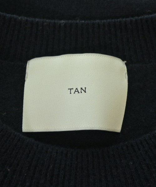TAN 毛衣