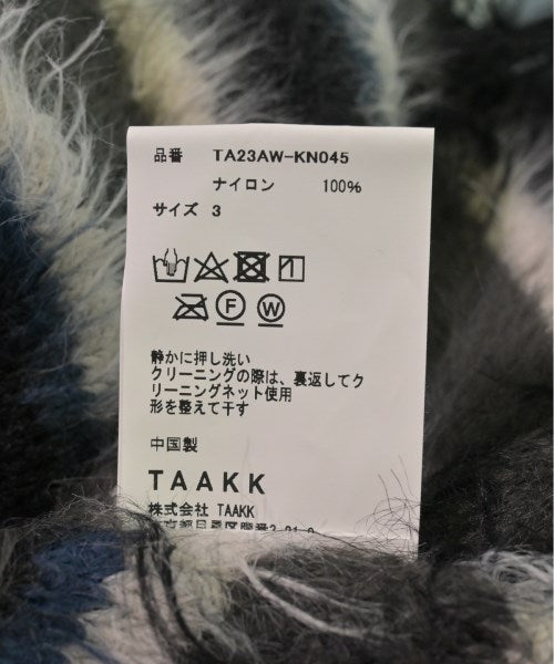 Taakk 毛衣