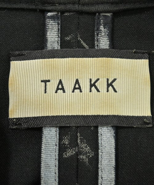 Taakk 休夾克