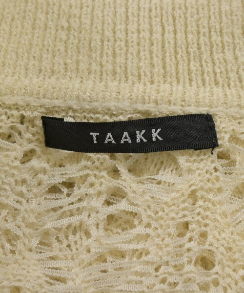 Taakk 毛衣