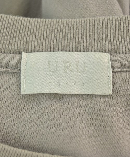 URU T恤/上衣