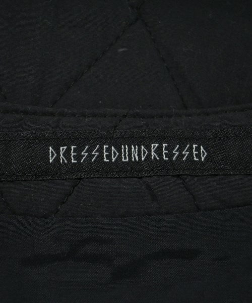 DRESSEDUNDRESSED T恤/上衣