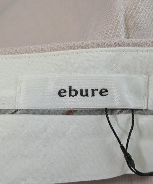ebure 剪裁褲