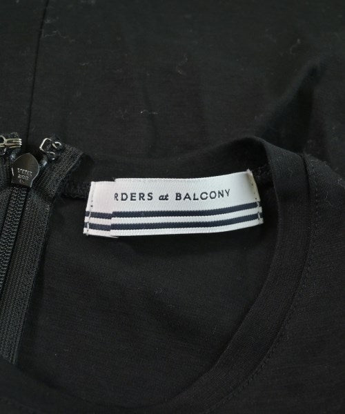 BORDERS at BALCONY T恤/上衣