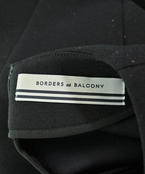 BORDERS at BALCONY 洋裝