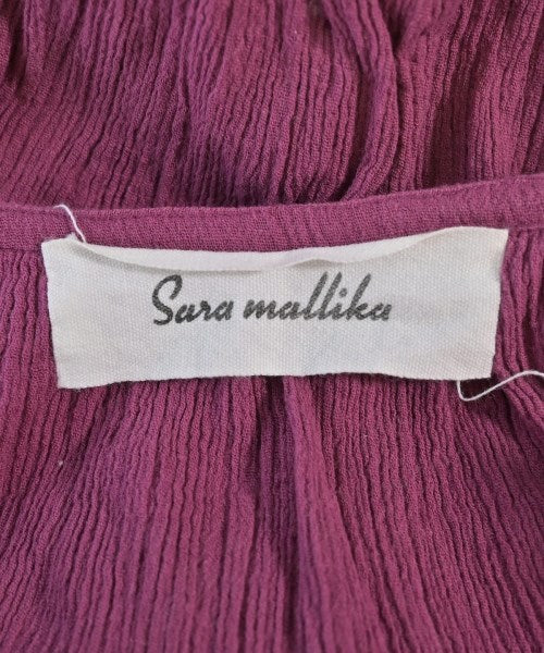 Sara mallika 女襯衫