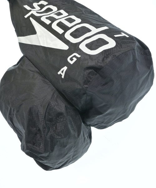 TOGA VIRILIS 肩背包