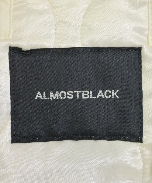 ALMOSTBLACK 羽絨大衣