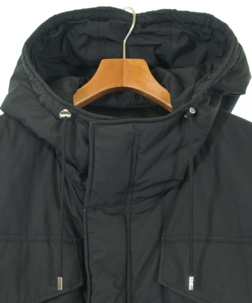 ALMOSTBLACK 羽絨夾克/背心