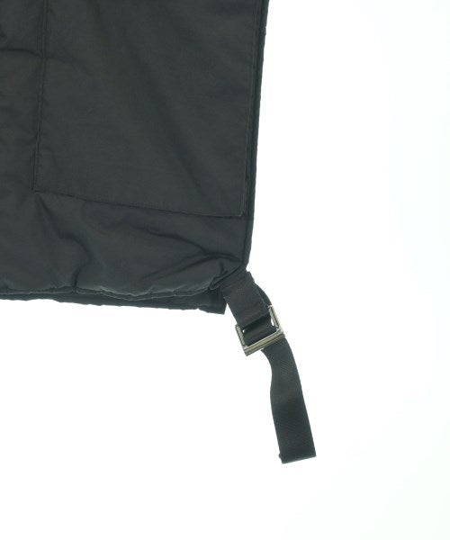 ALMOSTBLACK 羽絨夾克/背心