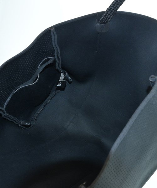 STATE OF ESCAPE 托特包