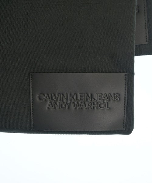 CALVIN KLEIN 手拿包