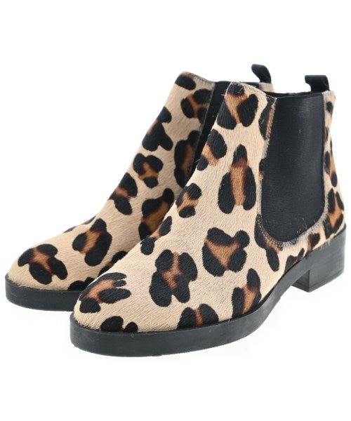 COMING ATTRACTIONS 靴子