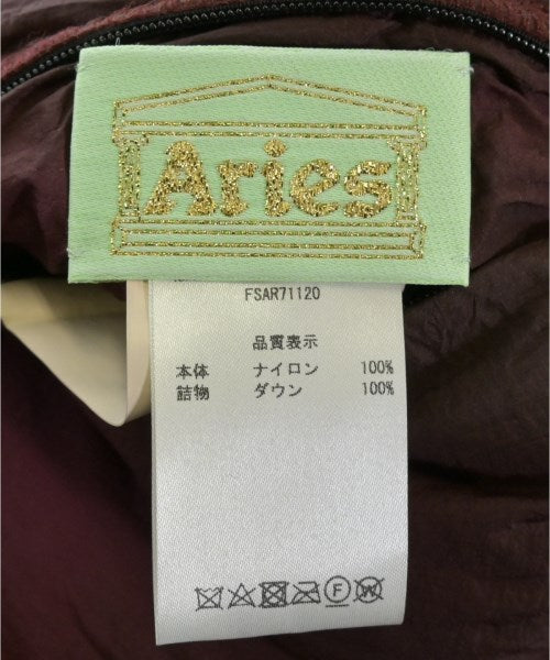 Aries 羽絨夾克/背心