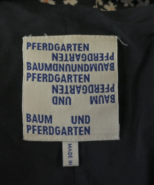 BAUM UND PFERDGARTEN 洋裝