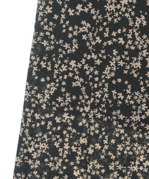 BAUM UND PFERDGARTEN 洋裝