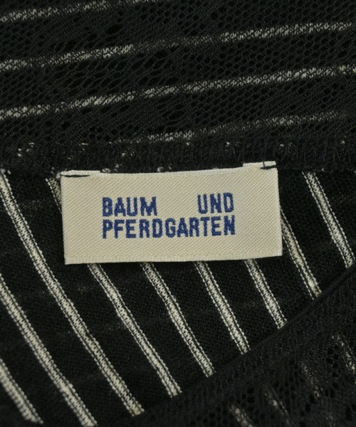 BAUM UND PFERDGARTEN T恤/上衣