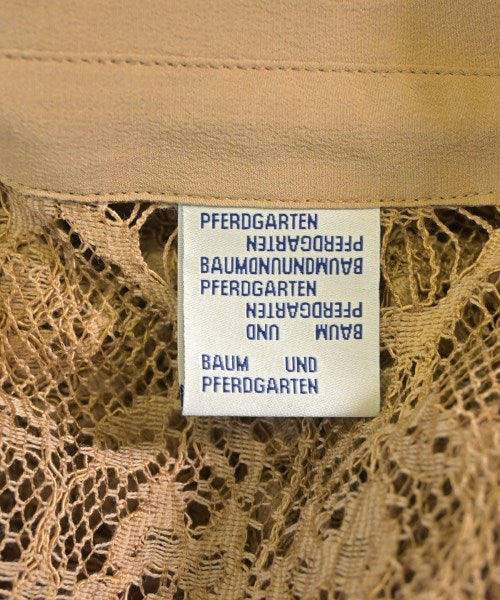 BAUM UND PFERDGARTEN 洋裝